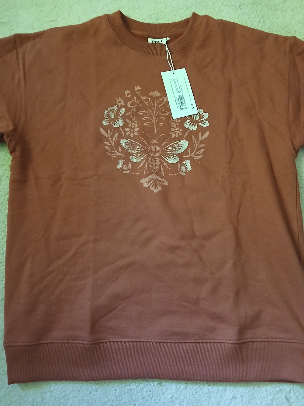 Pact Organic Sweatshirt  with Floral Bee Print Small Oversized